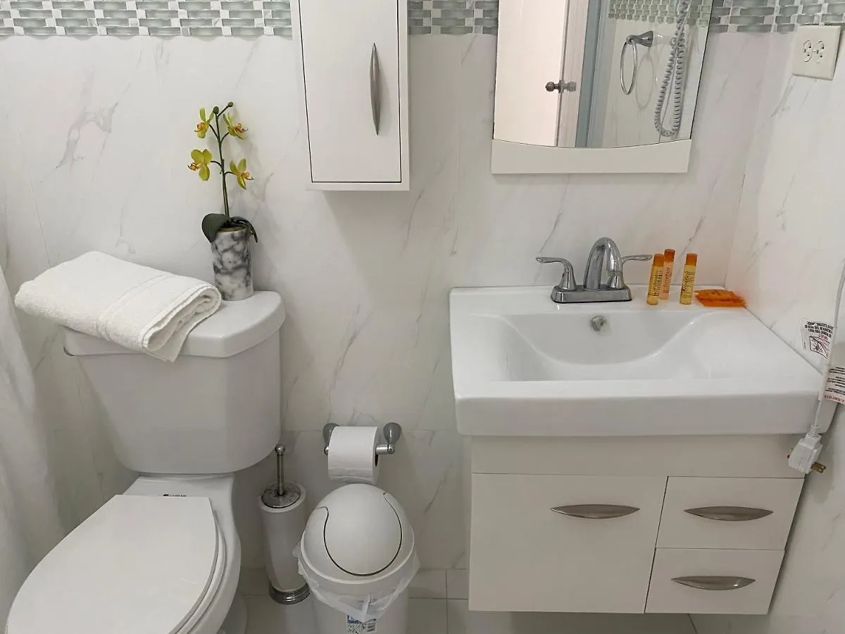 Itza-Bella Suites Isabela Aparthotel