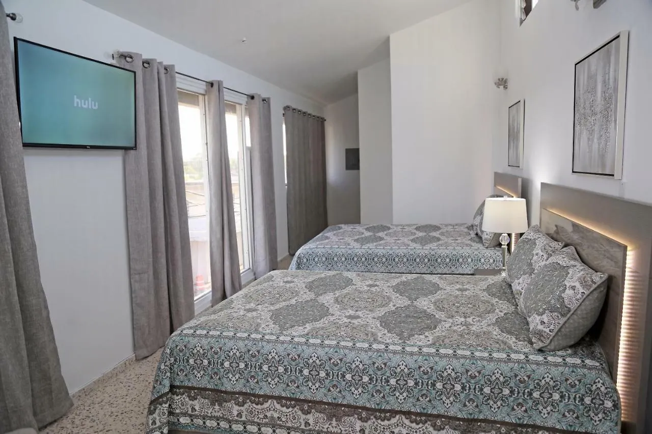 Itza-Bella Suites Isabela